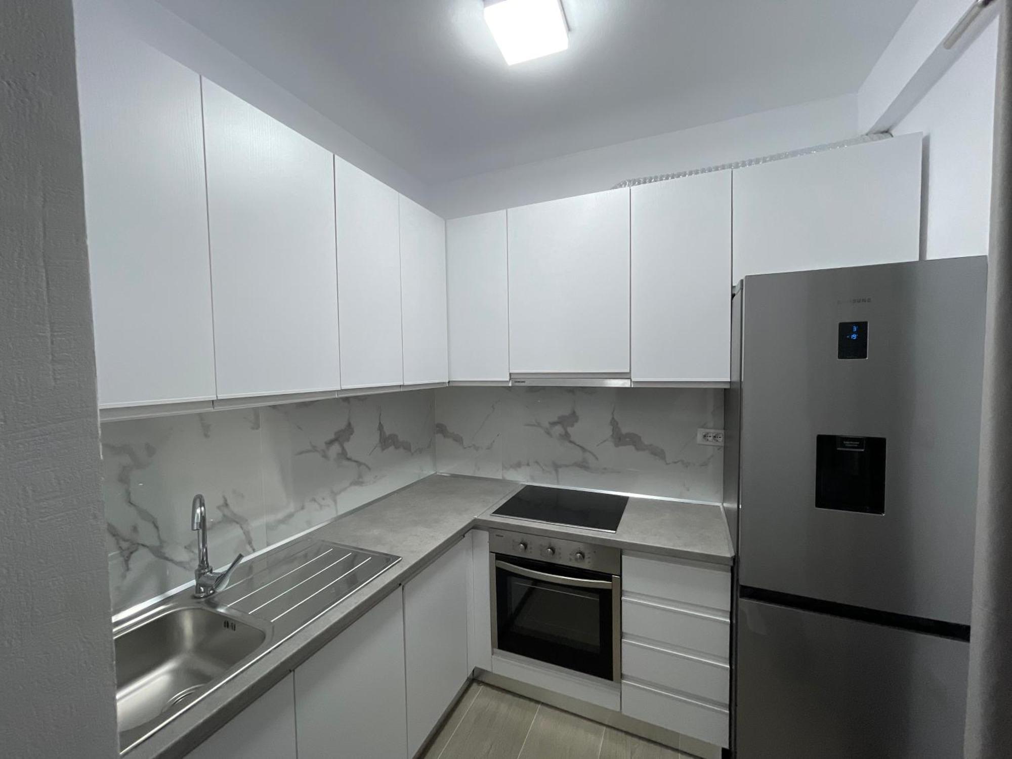 Modern Apartment In Central Vlorë 外观 照片